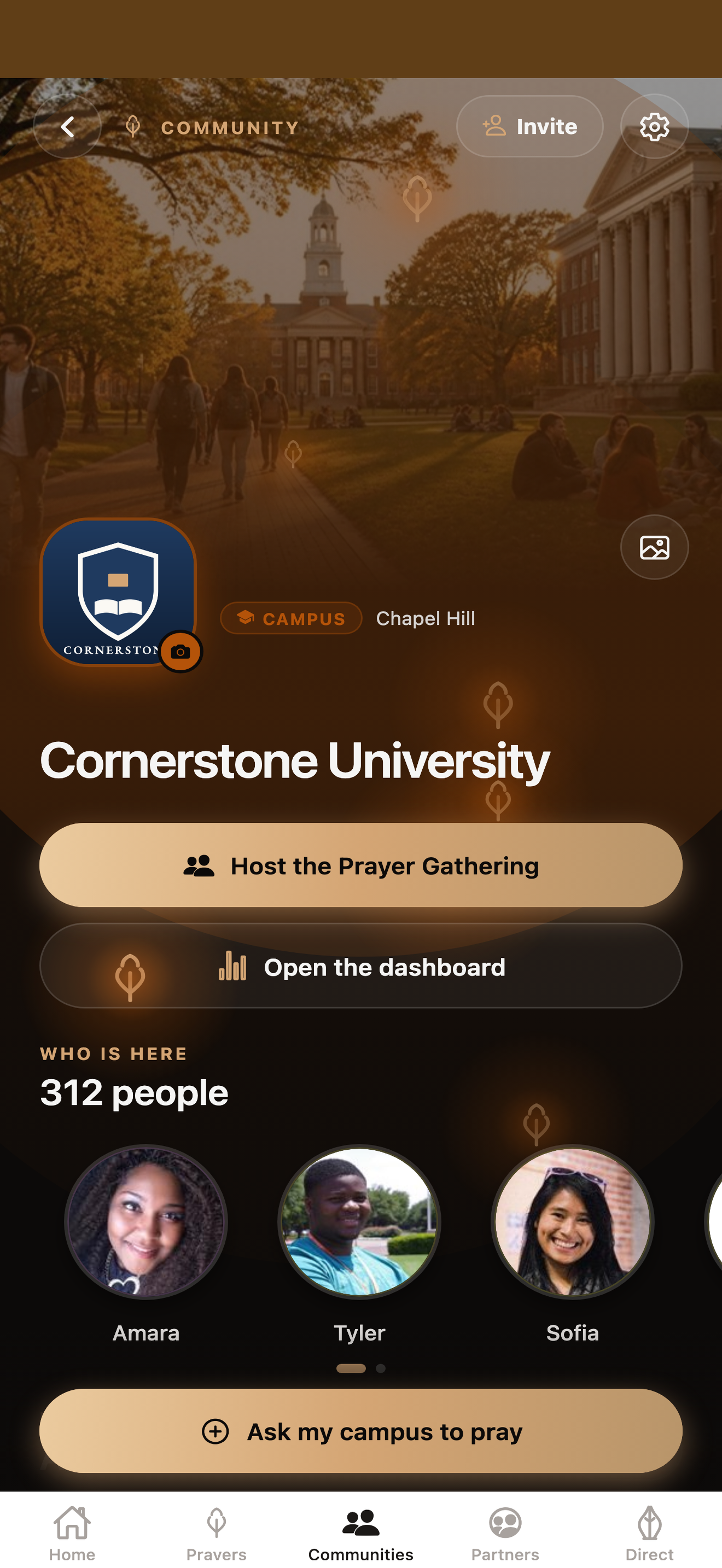 Current iToro Cornerstone University community room with student faces, requests and Pray actions